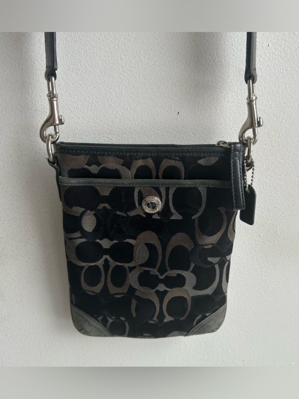 Coach vintage Optic Signature logo Swingpack Crossbody Shoulder Bag Purse Black